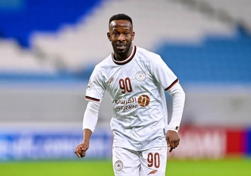 Lối chơi tốc độ và khả năng đột phá của Fahad Al-Muwallad trên sân cỏ
