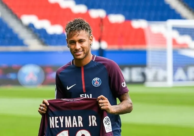 Tốc độ, rê bóng và những bàn thắng đẳng cấp – đó là Neymar Jr